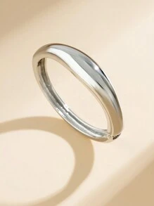 1pc Vintage Asymmetrical Cuff Bracelet, Delicate Alloy Gold & Silver Plated Open Bangle, Non-Fading And Attractive Wristband For Women's Daily Wear, Friends Gathering, Romantic Vacation, Street Snap, Female Fashion Show, Jewelry Gift