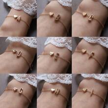 1 件时尚简约风格心形与字母细节女士手链，奢华、百搭、独特设计、精致、高端链环手链，日常佩戴和情人节礼物