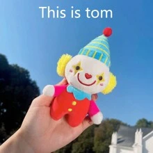 1 pieza (12cm/4.72in) Llavero de peluche suave y bonito de payaso de circo de estilo de dibujos animados, unisex, colgante gracioso para bolsa, regalo ideal para estudiantes, compañeros de trabajo, parejas, amigos, hermanas, madres, cumpleaños, festivales, parejas, aniversarios, decoración de coche, accesorios de coche, colgante para bolsa, mochila para la escuela
