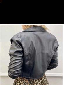 Women Jackets - 黑色 - 查看 2