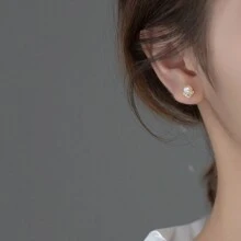 1 đôi Retro Kết cườm Ngọc trai Giả Bông tai stud Đối với phụ nữ 2024 Hàng mới đến Nhỏ bé Và Thanh tú Hoa tai Với Biển Ngôi sao & lột vỏ & Hoa Đồ trang trí Thích hợp Đối với Con người - Vàng - Xem 12