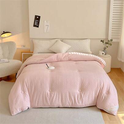 1pc Soy Fiber Milk Velvet Quilt, Plain Color Comforter For Spring/Autumn/Winter Season