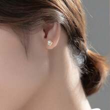 1 đôi Retro Kết cườm Ngọc trai Giả Bông tai stud Đối với phụ nữ 2024 Hàng mới đến Nhỏ bé Và Thanh tú Hoa tai Với Biển Ngôi sao & lột vỏ & Hoa Đồ trang trí Thích hợp Đối với Con người - Vàng - Xem 4