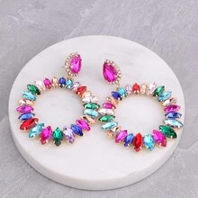 Grands Boucles D'oreilles Pendantes Pour Femmes Avec Déclaration Ronde Et Bijoux Scintillants Multicolores, Grand Cercle De Strass, Nouvel Accessoire De Bijoux De Fête De Dîner, Cadeaux De Bijoux De Mode. - E1624 - Voir 5