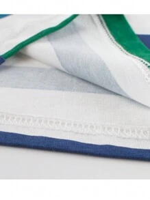 Nueva camiseta de manga corta y cuello redondo con rayas de colores para niños jóvenes en verano