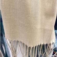 女士圍巾,日常使用或作為送給朋友的完美禮物 - 杏色 - 查看 2