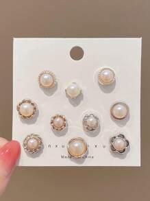 20pcs Women Invisible Snap Button Bra Clip, Clothing Breast Petals Shields Bust Clips (No Card) Dress Accessories Pin For Clothes Bag Charm School Office Accessories Shirts Jacket Jewelry Christmas Halloween Clothes Pin Funny Cute Teacher Gifts Costume Accessories Bag Charms - Beige - View 5