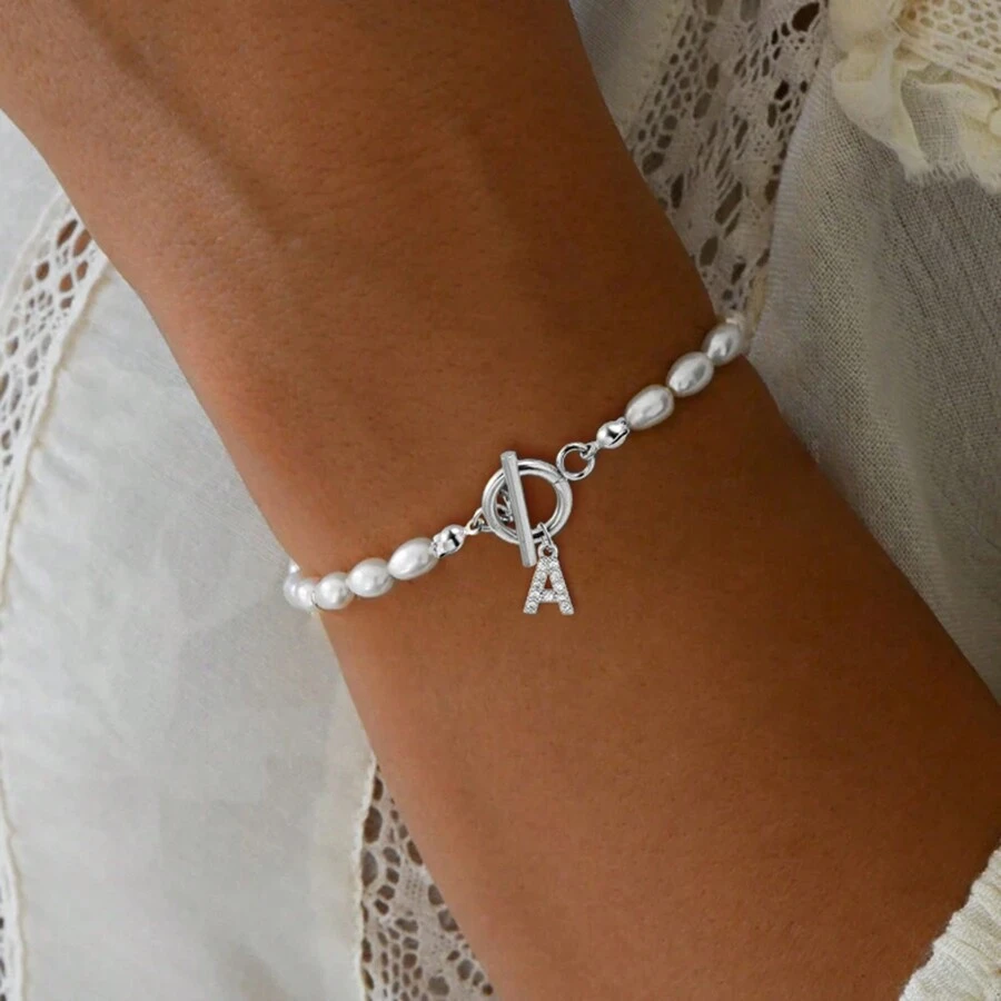 1pc New Initial Pendant Toggle Clasps Beaded Bracelet For Women Party