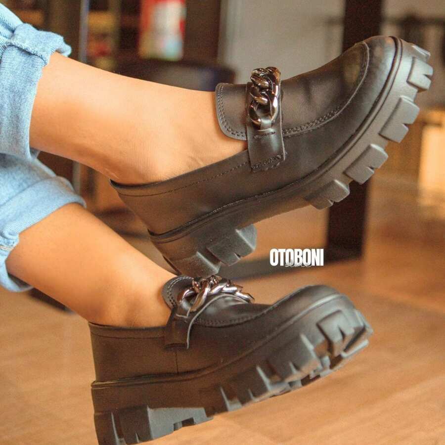 Women Wedges & Flatform - 黑色 - 查看 1