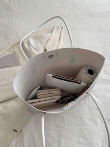 Túi xách đeo vai mini in họa tiết da cá sấu, có ngăn bên trong, phù hợp cho nữ giới, giới trẻ chuyên nghiệp, nhân viên văn phòng. Cũng thích hợp làm quà tặng công sở/đi làm/đi học, quà tặng ngày lễ/nghỉ mát cho phái nữ, giáo viên. - trắng - Xem 7