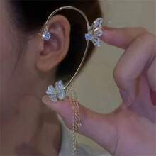 1pc Butterfly & Flower Shaped Ear Cuff For Non-Pierced Ears, With Tassel Decor - Butterfly - View 4