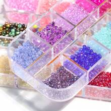 840 Piezas Kit De Cuentas Pequeñas De Vidrio Transparente De Semilla 8/0 De 3 Mm, Cuentas Para Hacer Pulseras De La Serie De Colores Aleatorios Con Caja De Almacenamiento De Plástico De 12 Rejillas Para Hacer Joyas De Pulseras Y Collares