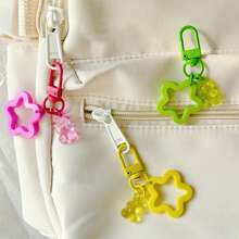 Cute 8pcs Bear & Star Shaped Keychain, Backpack Pendant, Small Gift For Friends Car Accessories Bag Charm School
