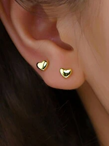 1pair Fashionable Simple And Exquisite Elegant Double-Sided Wear Design Heart-Shaped Basic Texture Earrings, Sweet And Elegant Style For Summer Festivals, Weddings, Parties, Daily Wear, Clothing Matching Silver Earrings With A Touch Of Luxury To Gift Your Loved Ones, Friends Or Couple, Or To Just Wear On Your Own