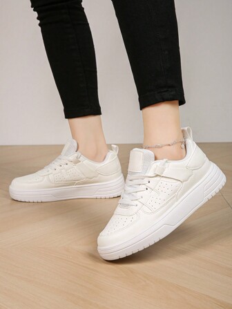 Classic Women Breathable Anti-Slip Sport Shoes, Casual Lace-Up Outdoor Sneakers, Simple White Comfortable Low-Cut Shoes For Summer