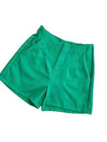 Short Pinzas Tiro Alto - Verde - Ver 2