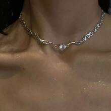 1 pieza Collar con colgante de ángel con alas de cristal brillante, diseño de gargantilla corta para mujeres Día de San Valentín, Mamá, Madre, Día de la Madre, Regalo