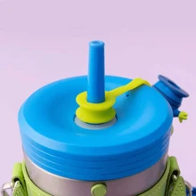 Miniso Cốc có ống hút hình ba mắt của Pixar, bình nước dễ thương và hấp dẫn với khả năng chống bỏng (400ml) - màu xanh lá - Xem 6