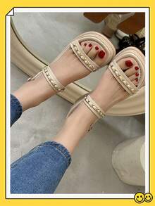 Dép đế xuồng trang trí ngọc trai giả cho nữ, kiểu dáng mùa hè mới 2024 Dép đế dày hở ngón quai - Màu be - Xem 2