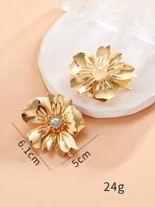 Rhinestone Decor Flower Design Stud Earrings - Yellow Gold - View 4