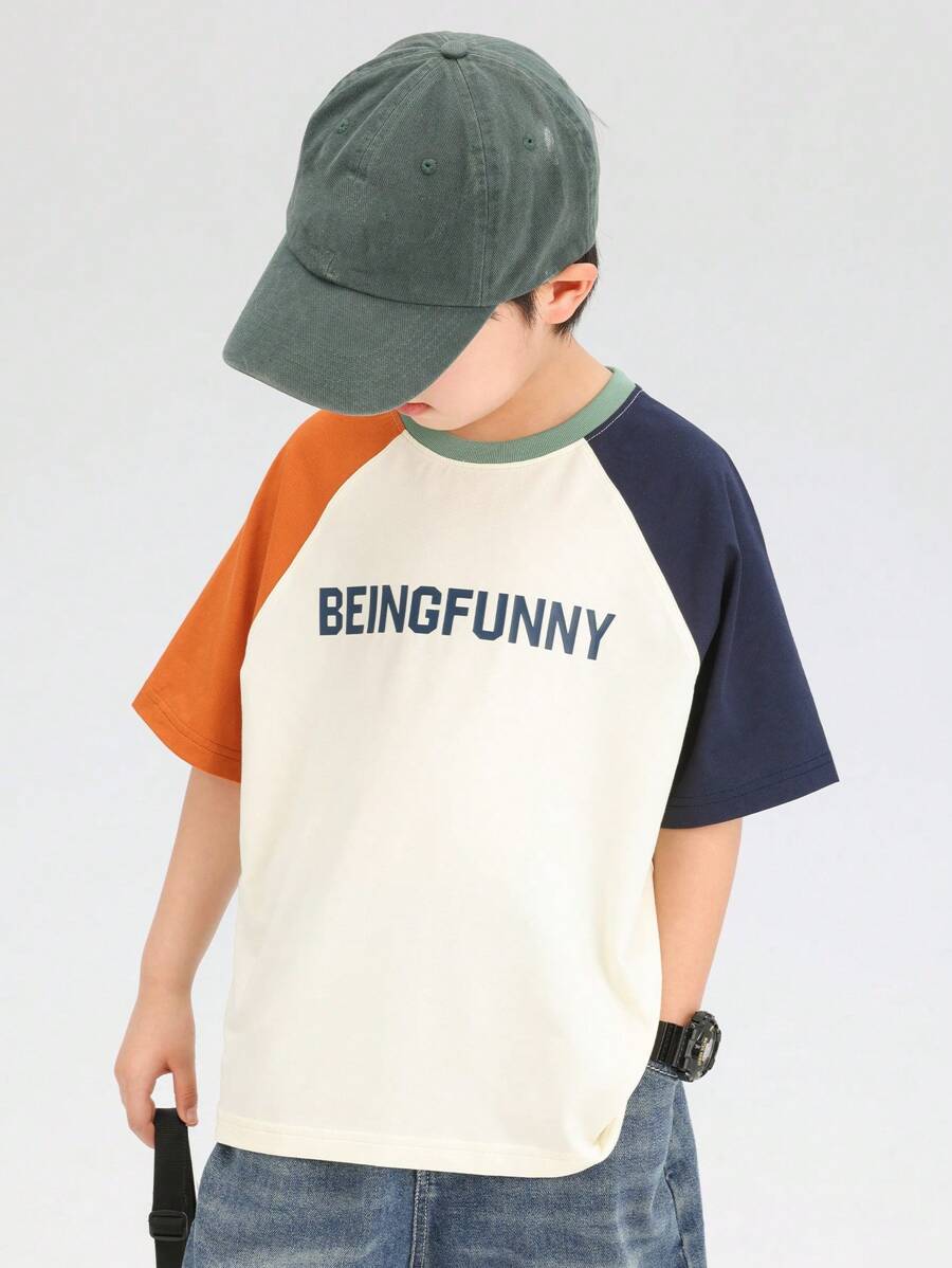 zosee Kleine Jungen Sommer 2024 neues Kontrastfarben Kurzarm Lässig T-Shirt mit Buchstaben Muster