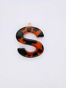 2 Miếng Rỉ sét Nâu Đầy màu sắc Giọt nước Polyresin Hình chữ cái Phụ kiện trang sức DIY , Móc chìa khóa , Quần áo Đồ trang trí Chất liệu - Rỉ Nâu - Xem 3
