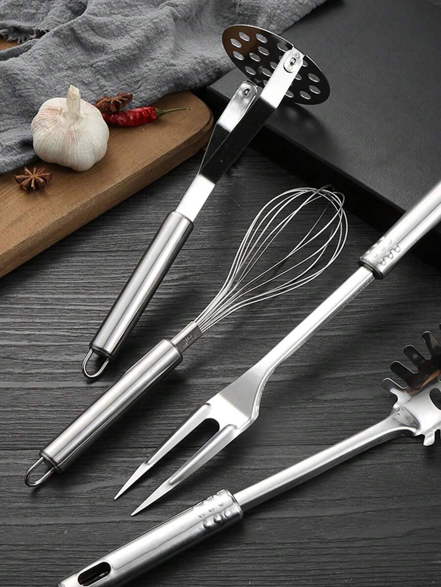 Stainless Steel Potato Ricer Masher, Manual MultiPurpose Kitchen Tool