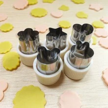 5入組/套不銹鋼蔬菜和水果形模具,包括卡通動物,花造型,兔子餅乾,迷你心形切割,DIY星形水果沙拉
