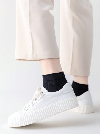 Sade Kadın Ayak Bileği Çorap