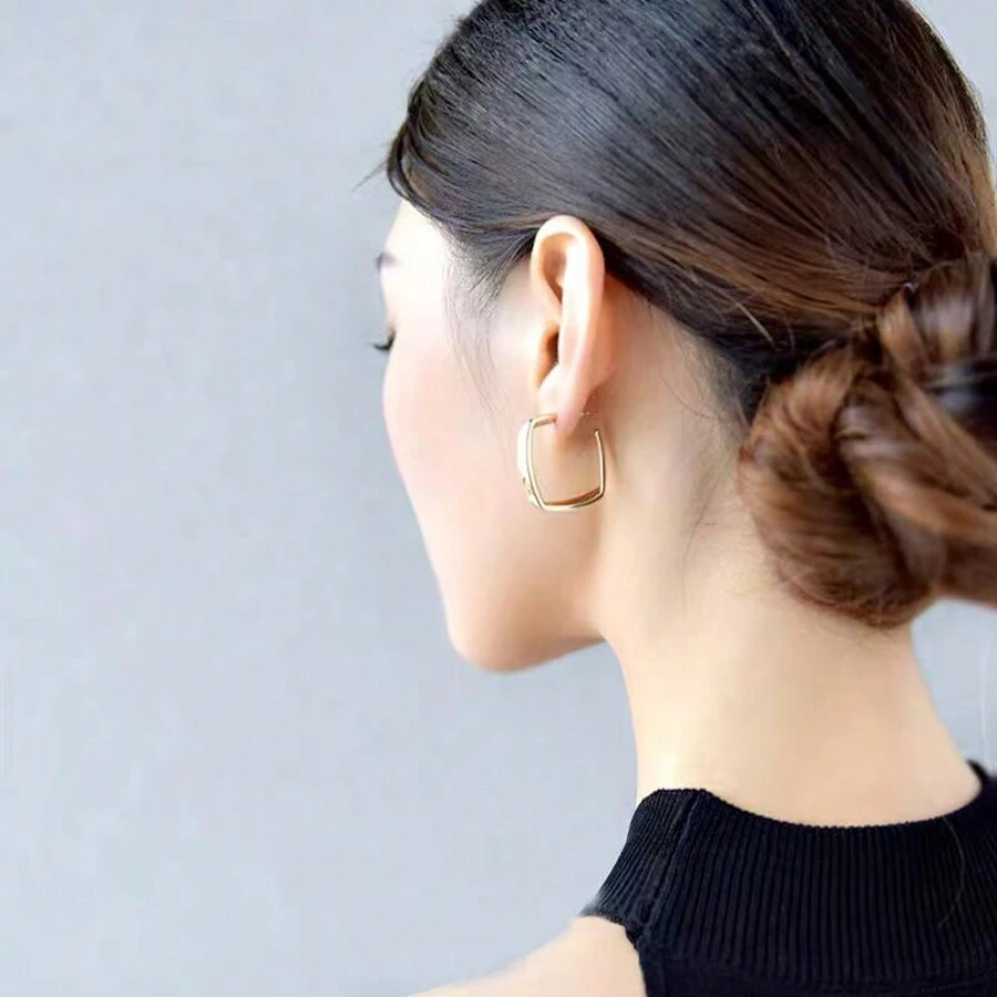 2024 Mới Đúng mốt Hoa tai hình học , Đơn giản Và Thanh lịch , Tròn Mặt Giảm béo Tai Đai sắt & Trụ - Vàng - Xem 1