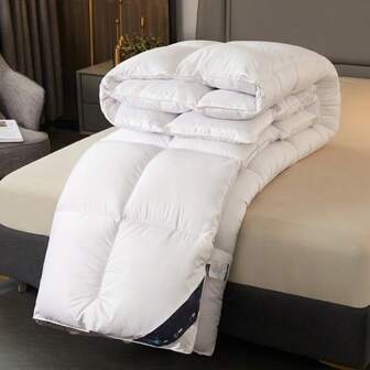 床罩，绗缝羽绒纤维被子，4 季羽绒纤维床上用品，带角扣，轻便保暖的被子