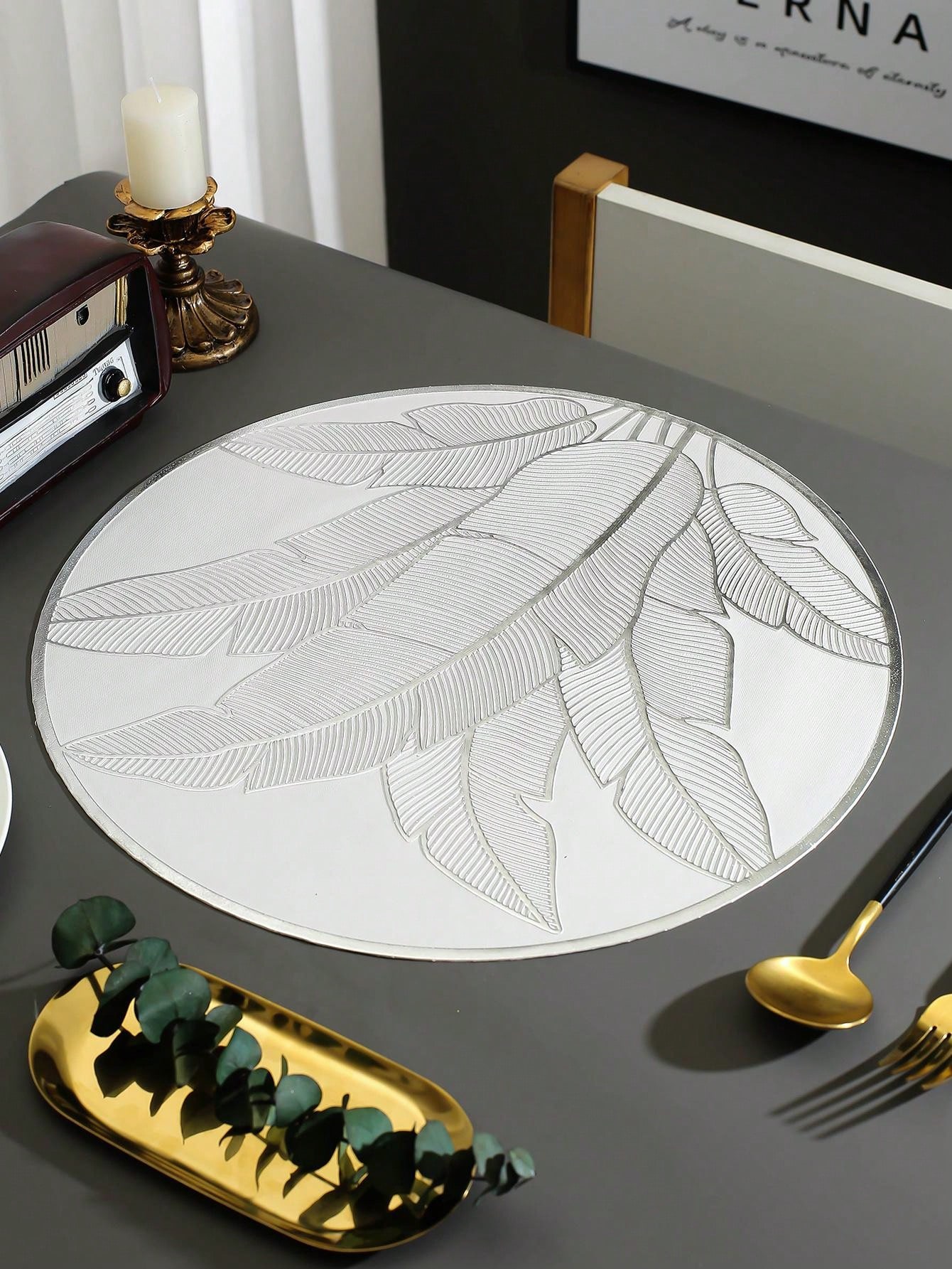 14pcs Silver Round Pvc Placemat, Simple & Minimalist Style, Washable