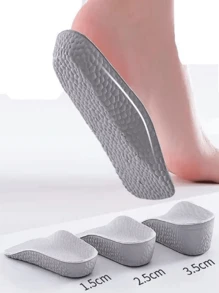 A Pair Of Soft And Breathable Invisible Popcorn Height Increasing Insoles In Grey, Suitable For Sports Shoes And  Boots, With A 7cm Height Increase