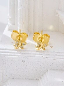 2入組 新款時尚立體氧化鋯心形裝飾開口式耳環,適用於女性、情侶、情人節禮物和母親節禮物,款式包括蜻蜓、兔子、心形、蝴蝶、月亮、海豚、大象和飛機 - 金色 - 查看 2
