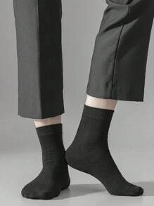5 Pairs Black Basic Solid Color Thin Mid-Calf Socks For Men, Spring And Summer