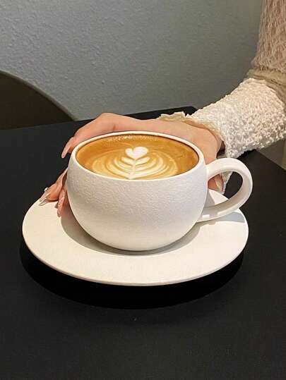 1套啞光陶瓷蛋形杯碟,法國復古熔岩紋咖啡杯碟,精美的茶杯碟套裝,適用於客廳、餐廳、咖啡廳