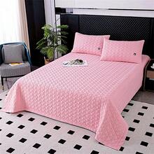 1pc Light Pink Stitched Quilt, Simple Style Polyester Fiber Quilted Multi-Functional Bed Sheet, Suitable For Year-Round Use At Home (Quilt Only, Pillowcase Not Included)