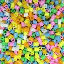 Pana-beads 500 pezzi/confezione, perline da fondere da 5mm, 9 colori misti, dimensione classica, compatibili con Hama e Perler, per arte a pixel, artigianato e regali fatti a mano, creazione di gioielli, ricambi, perline Perler