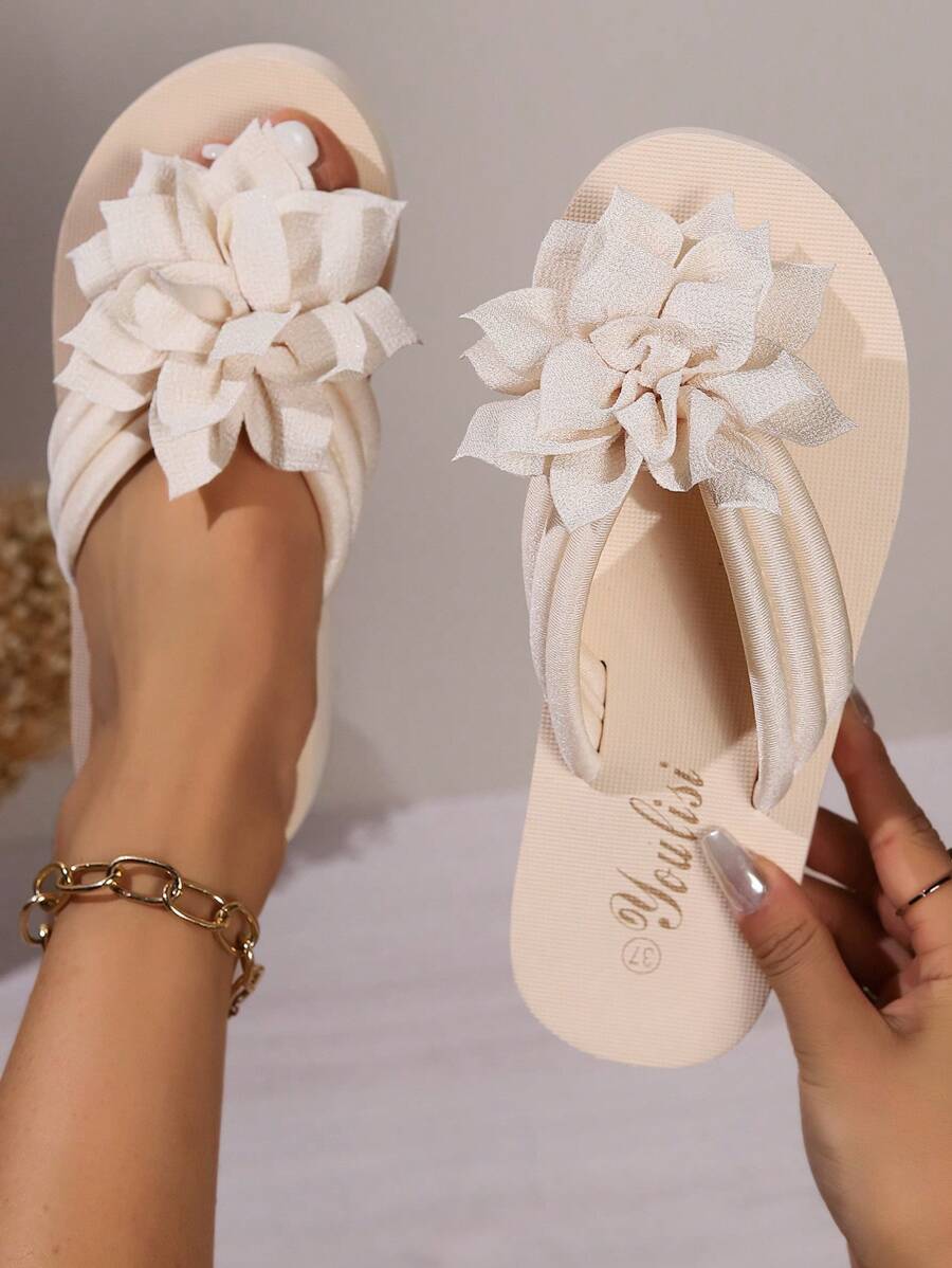 Summer New Thick Sole Slippers, Open Toe Slip-On Light & Comfortable Flip-Flops, Solid Color Large Sizes 36-45, Floral Beach Sandals - Beige - View 1