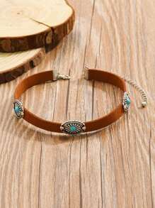 1個棕色波希米亞風格復古麂皮頸圈項鍊,帶有破舊銀色金屬花鑲板和西部牛仔天然綠松石水晶,非常適合旅行和日常佩戴 - 棕色 - 查看 2