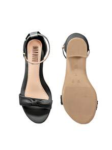 Little toe Women Heeled Sandals - 黑色 - 查看 4