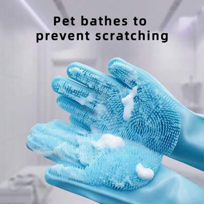 Pet Grooming Glove Heat Resistant For Bathing And Shampooing, Made Of High Density Teeth Silicon To Be Mild On Skin And Effective For Fur Removal. Thick And Double-Sided For Deshedding, Bathing And Massaging Dogs And Cats, Suitable For Puppies And Kitties.
