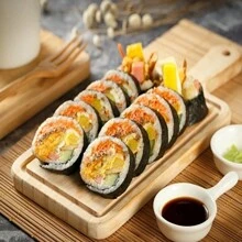 1 Set Sushi Mold Tools Kit, 3pcs Rice Roll Mold, Seaweed Roll Making Tools, Including Round, Heart, Square Sushi Mold