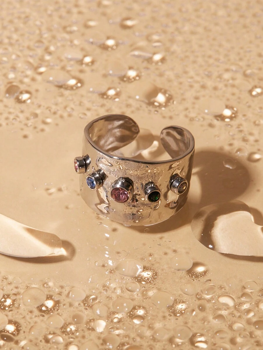 Sparkling Rhinestone Luxury Decorative Stainless Steel Ring - Silver - View 1