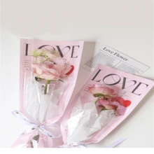 5 chiếc/10 chiếc/20 chiếc Hoa hồng Mô hình Túi Quà tặng Cho Ngày Lễ Tình Nhân , Giường đơn Tay áo Cái túi Đối với Hoa , Dày lên Bao bì Đối với Đám cưới/sinh nhật/tiệc Món quà , Đồ trang trí , Cắm Hoa Quân nhu , Không thấm nước Giấy đóng gói Với Vàng Cạnh Đối với Giường đơn Hoa , Bộ đồ giường , Bao bì quà tặng Đối với Hoa Và Ngày lễ Mẹ - Nhiều màu - Xem 8