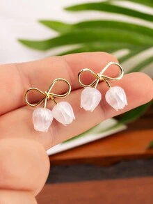 1對鬱金香和蝴蝶結設計的耳釘,新鮮花朵和中空蝴蝶結裝飾,女性早夏旅遊必備的珠寶飾品 - 鬱金香耳環 - 查看 2