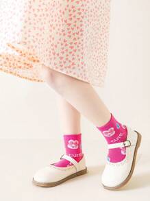 Conjunto de 5 pares de calcetines para niñas con tono de color rosa, calcetines finos de malla para primavera y verano. Los diseños son de flores blancas, rosas, personajes de dibujos animados, lindas rayas, flores bonitas, lazos lindos, conejos lindos, corazones, dopamina, etc. Variedad de diseños adecuados para escolares y niños. Calcetines de media pantorrilla y tobilleros disponibles para estilos animados, elegantes, dulces, de princesa y escolares.