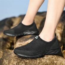 Extra-Light Plus Size Breathable Mesh Casual Sneakers Athletic Slip-On Shoes