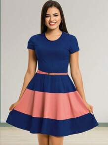 Women Dresses - 彩色 - 查看 1