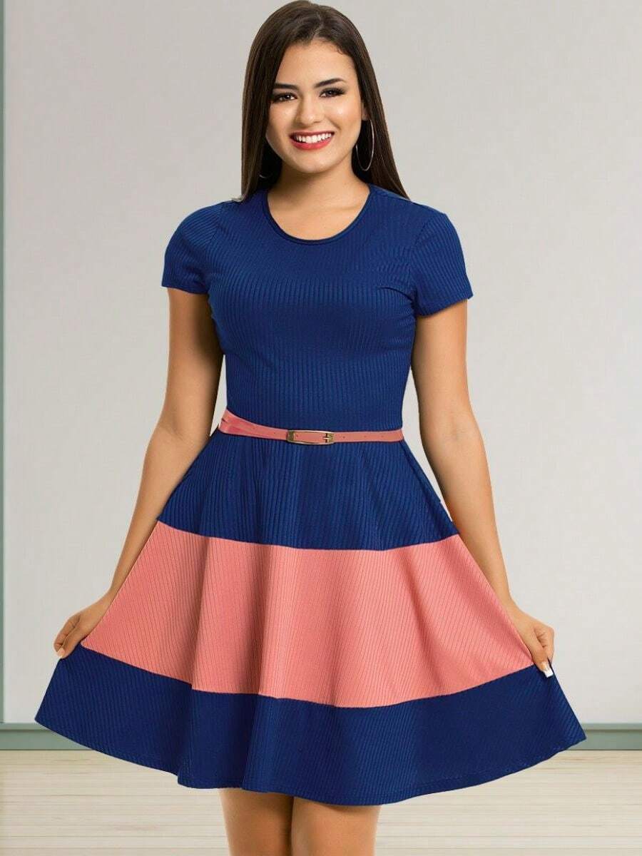 Women Dresses - 彩色 - 查看 1